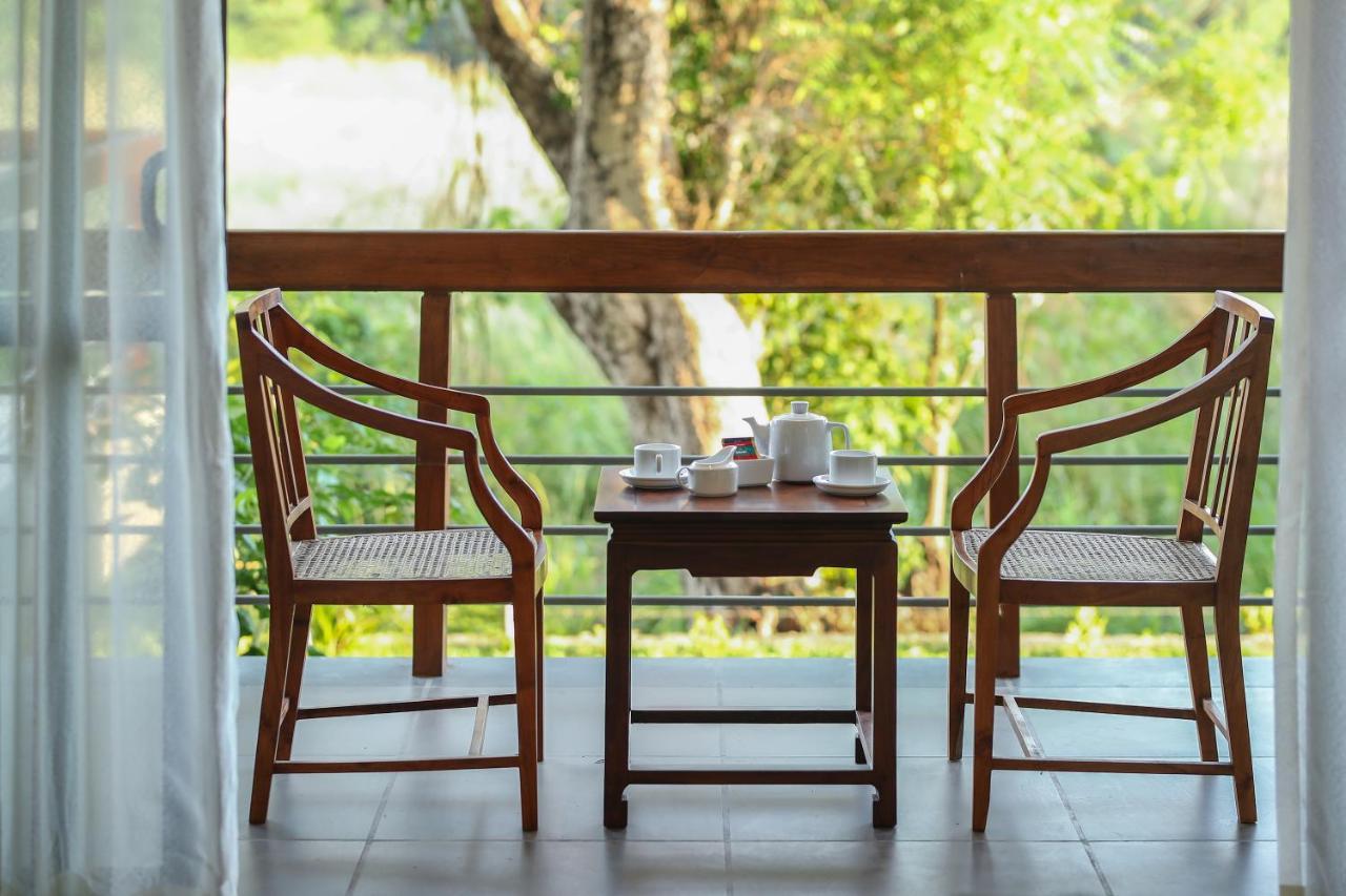 Hotel Earls Rajarata 3*
