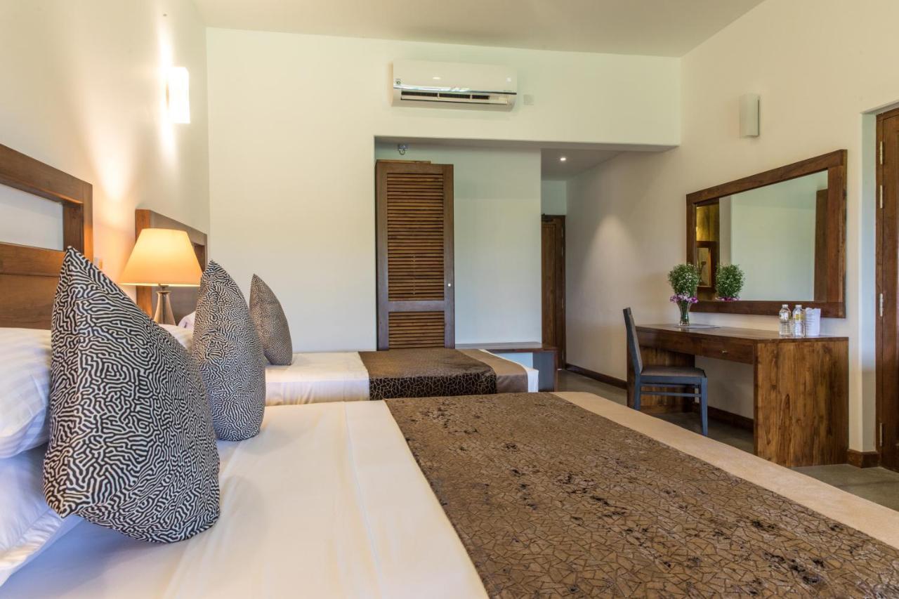 Earls Rajarata Hotel