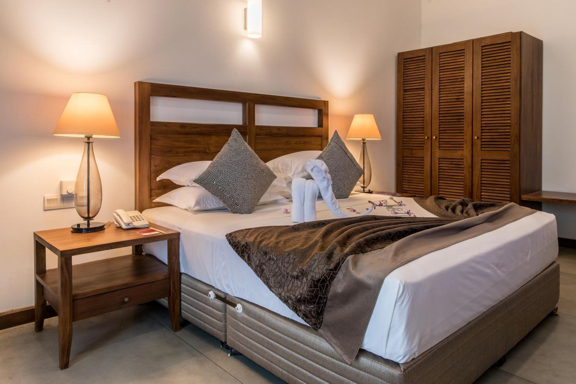 Earls Rajarata 3* Anuradhapura